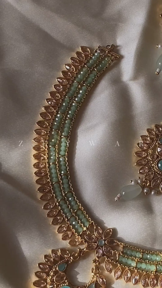 Minty Radiant - Indian Polki Set with Tika
