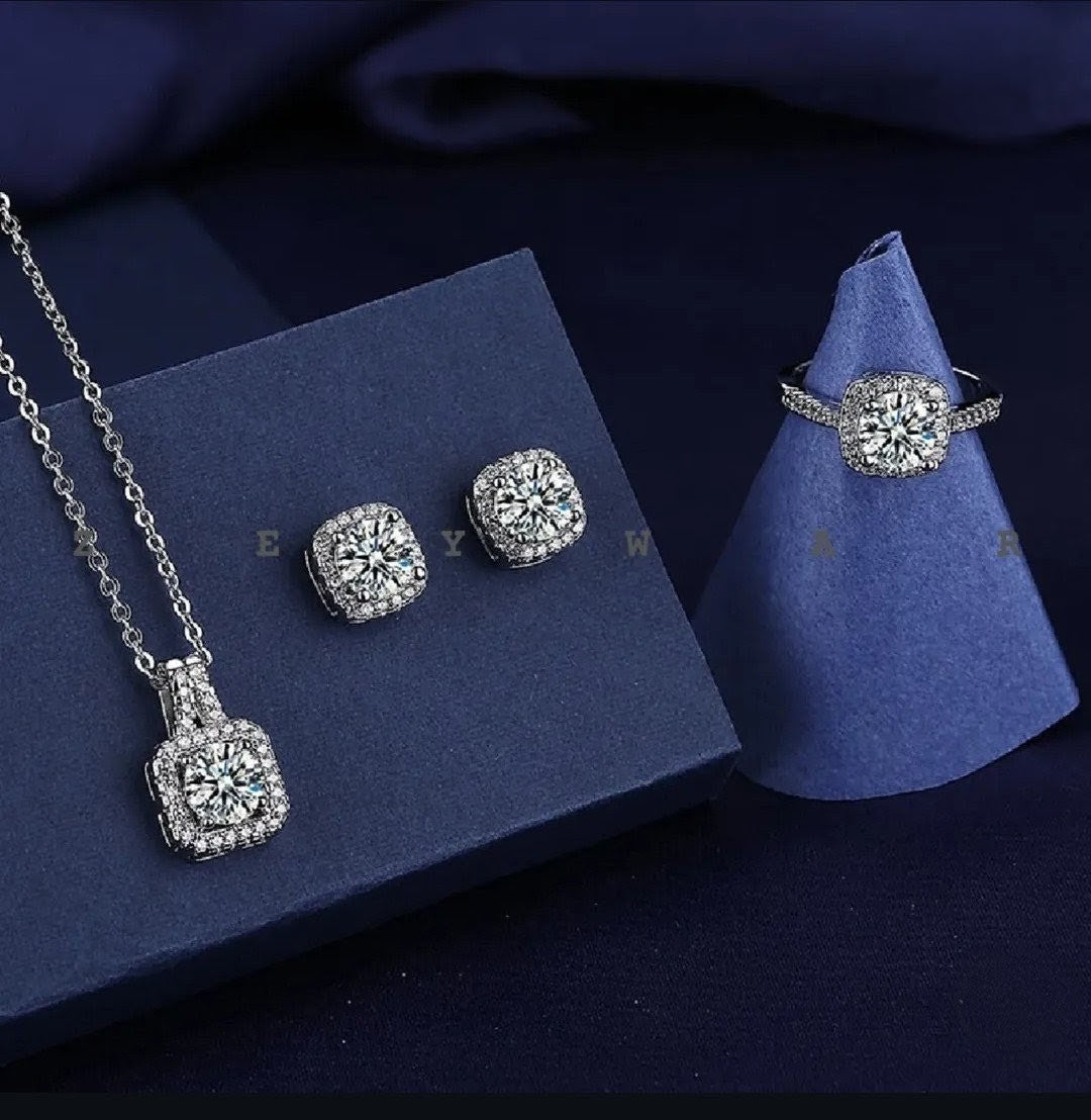 American Diamond Locket Set with adjustable Ring
