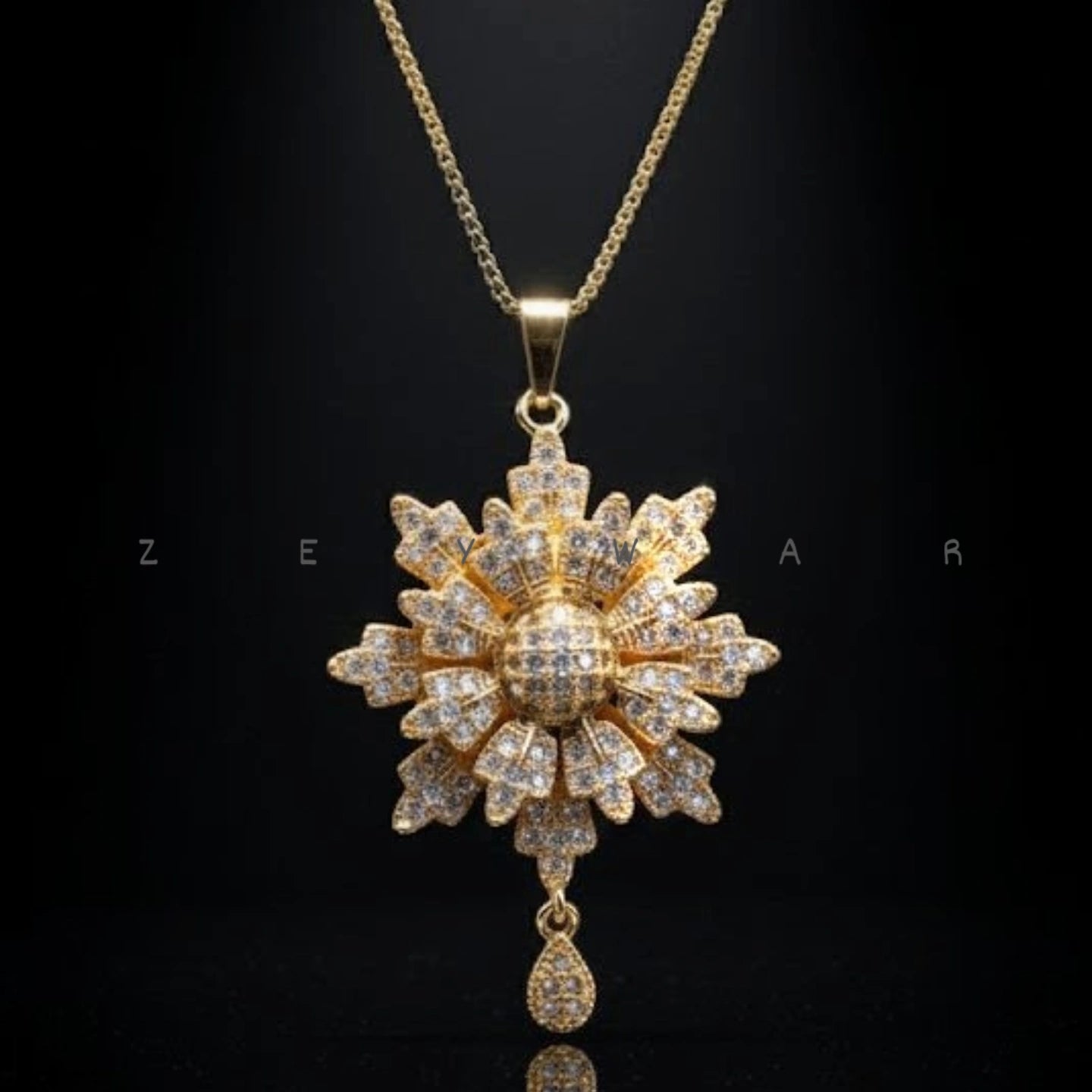 Radiance that defines luxury ✨
A pendant beyond elegance